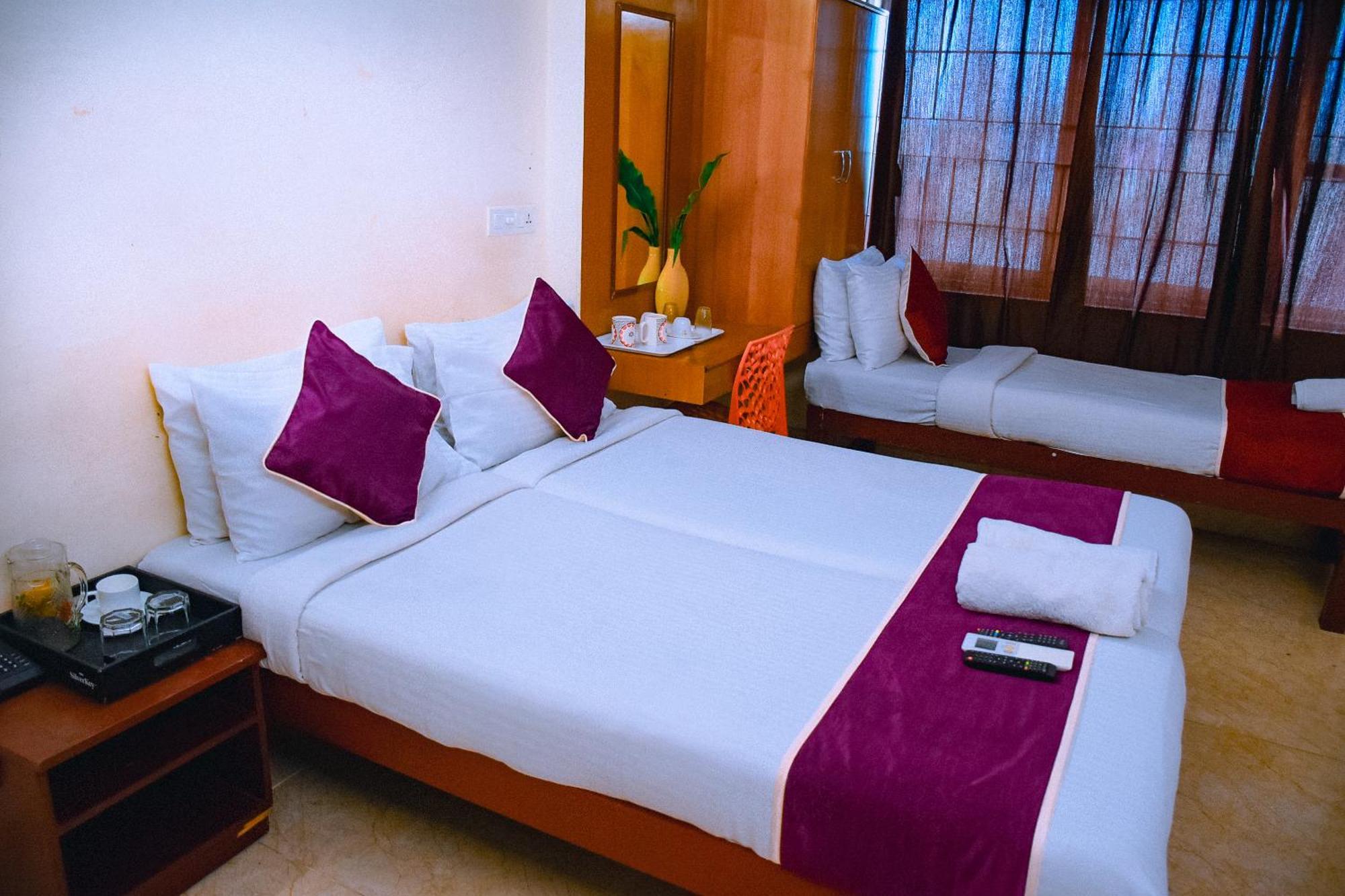 Naksha Tree Hotels Kishore Inn - Koyambedu Chennai Esterno foto